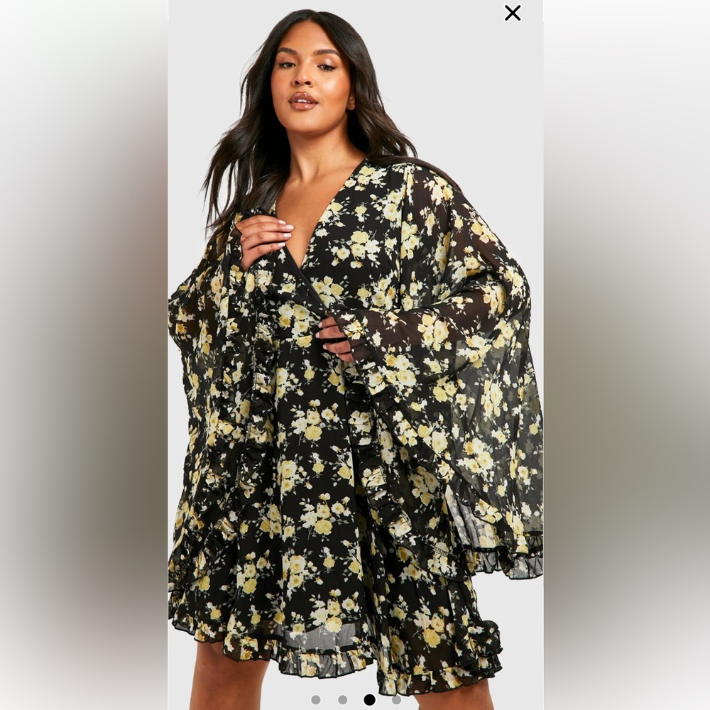 Boohoo Plus Black and Yellow Floral Wide Sleeve Skater Dress Size 16 - Picture 5 of 10
